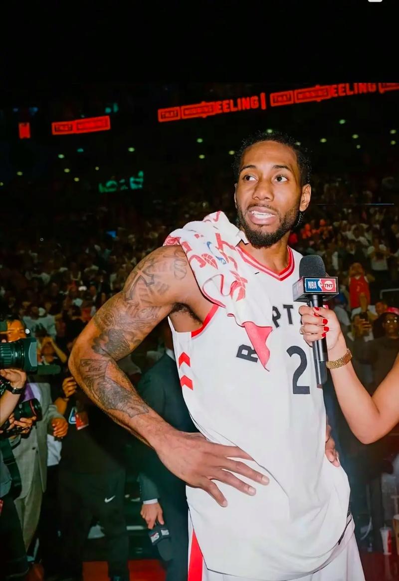 田径比赛成绩持续提升